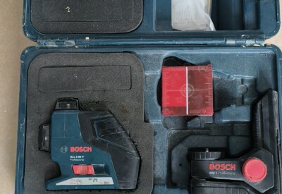 Location Niveau laser Bosch à Boissise-la-Bertrand